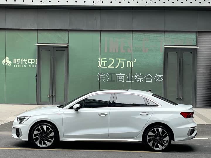 Фото 9 - Audi A3