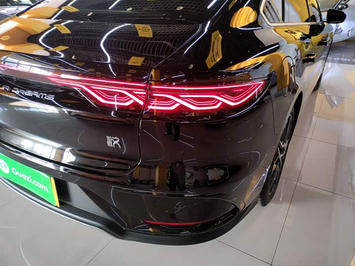 Фото 8 - BYD Han