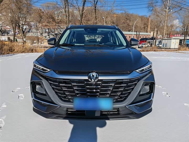 Фото 7 - Changan CS75