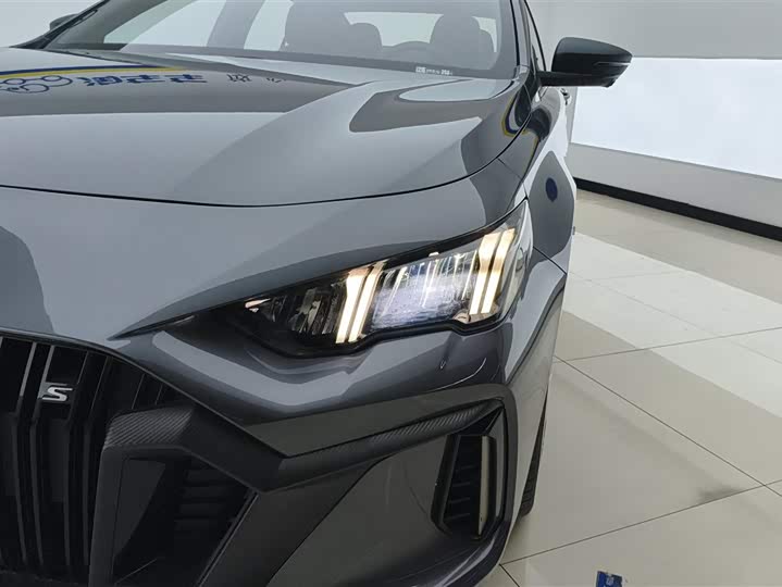 Фото 5 - GAC Trumpchi Empow R