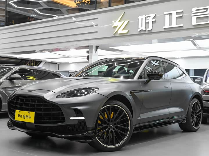 Фото 2 - Aston Martin DBX
