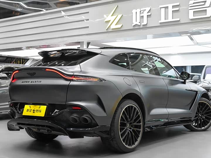 Фото 8 - Aston Martin DBX