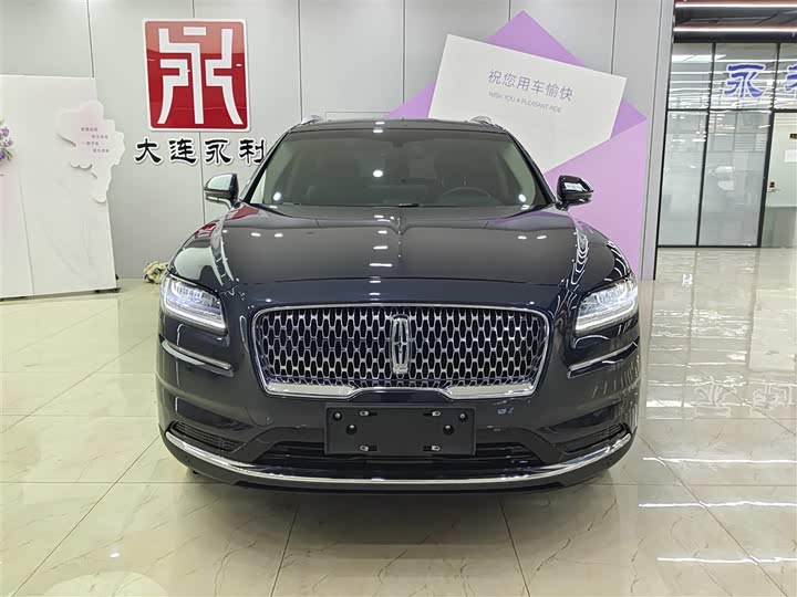 Фото 2 - Lincoln Nautilus