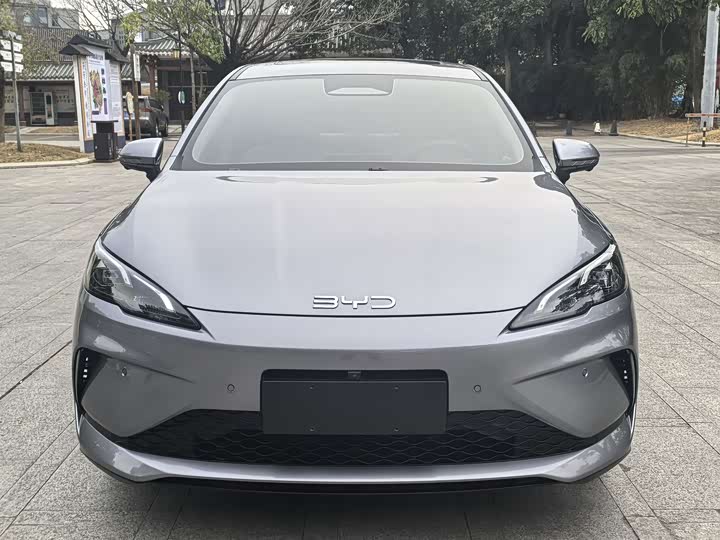 Фото 2 - BYD Seal 05 DM-i Hybrid