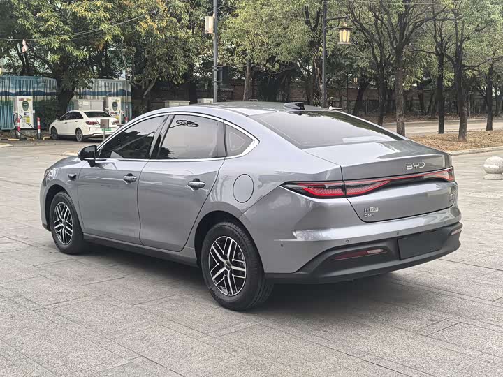 Фото 4 - BYD Seal 05 DM-i Hybrid