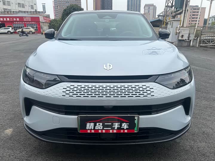 Фото 2 - Leapmotor C11