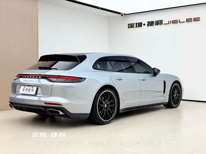 Фото 4 - Porsche Panamera