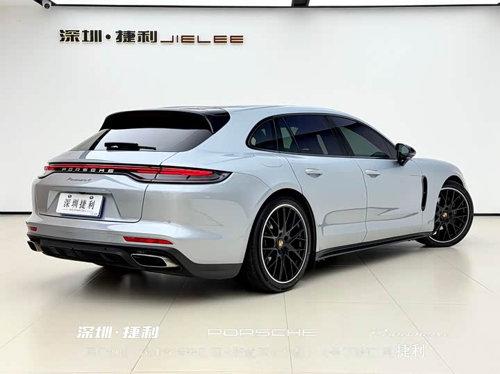 Фото 5 - Porsche Panamera