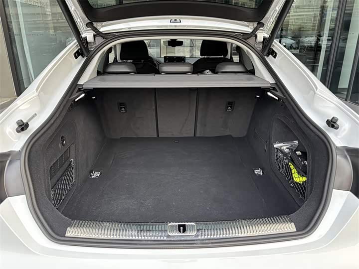 Фото 9 - Audi A5