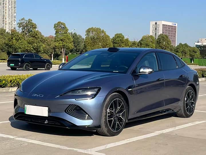 Фото 1 - BYD Seal