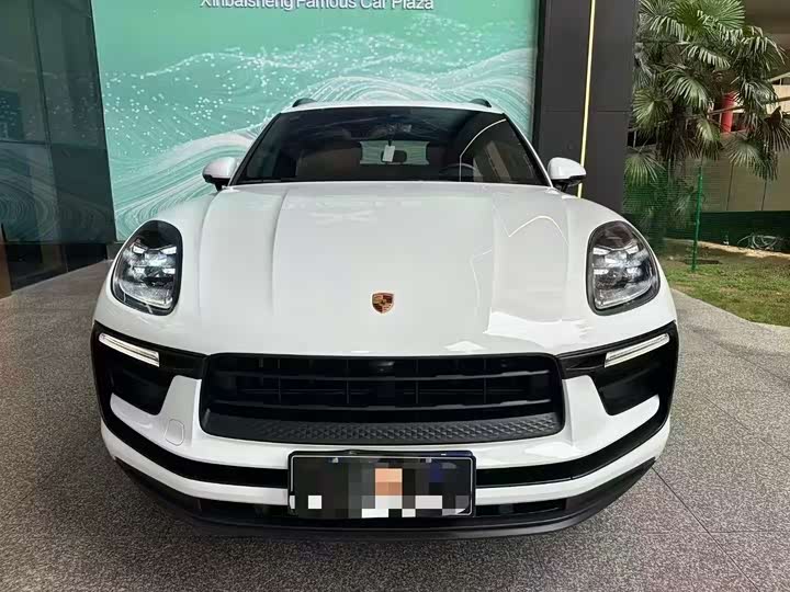 Фото 2 - Porsche Macan