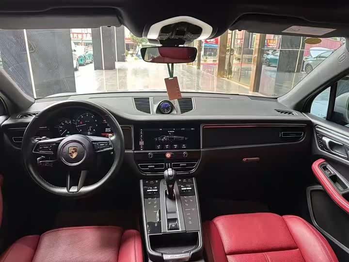 Фото 5 - Porsche Macan