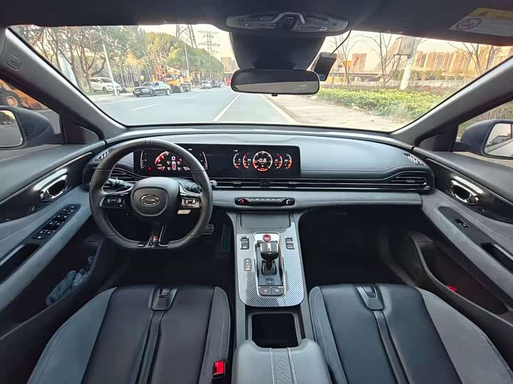 Фото 9 - GAC Trumpchi Empow R