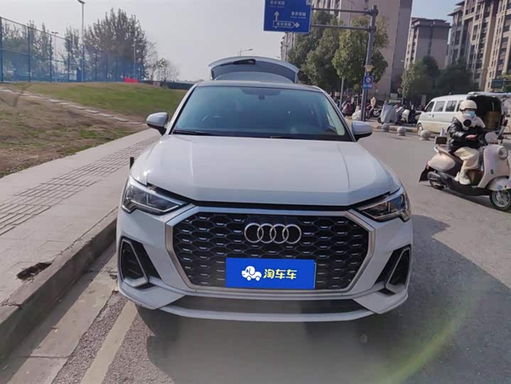 Фото 2 - Audi Q3 Sportback