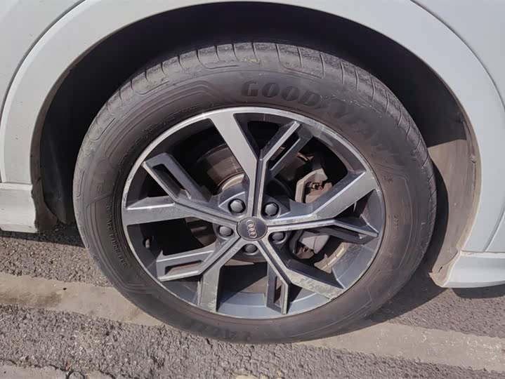 Фото 6 - Audi Q3 Sportback