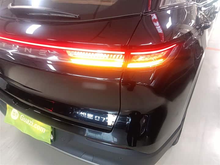 Фото 8 - Bestune 07