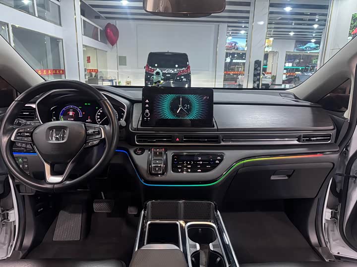 Фото 6 - Honda Elysion