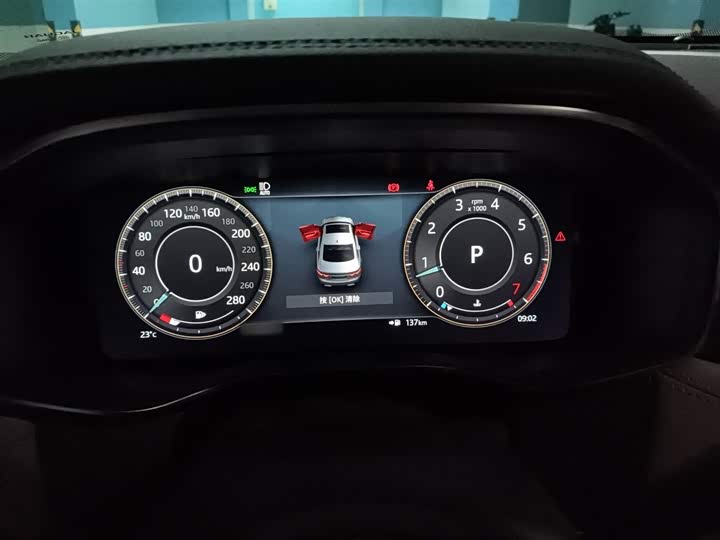 Фото 4 - Jaguar XF L