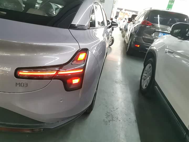 Фото 8 - XPeng Mona M03