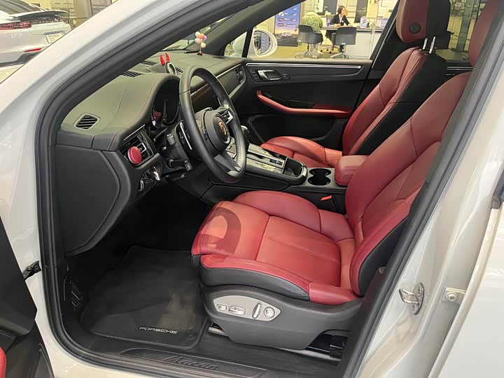 Фото 4 - Porsche Macan