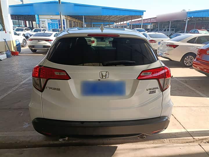 Фото 6 - Honda Vezel