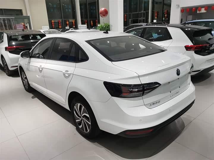 Фото 5 - Volkswagen Lavida