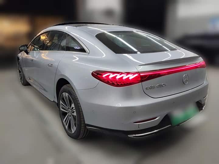 Фото 9 - Mercedes-Benz EQS