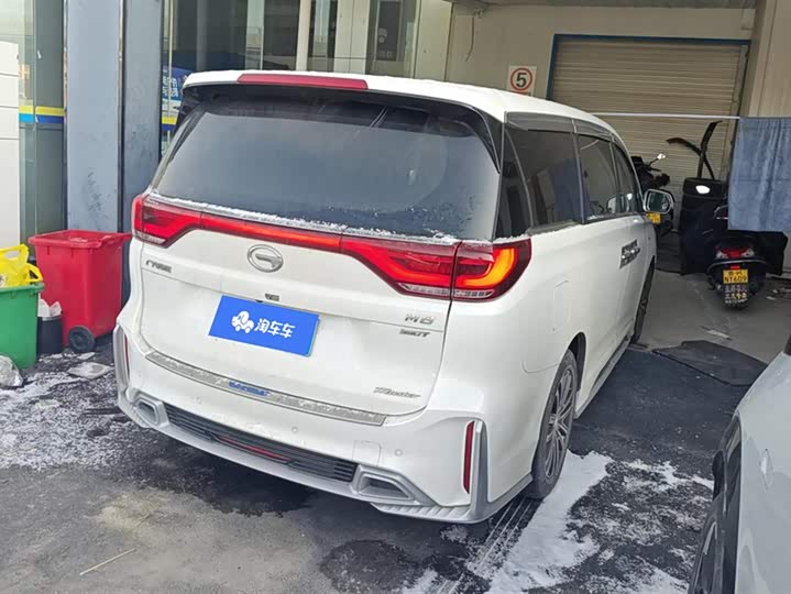 Фото 3 - GAC Trumpchi M8