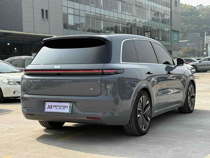 Фото 7 - LiXiang L8