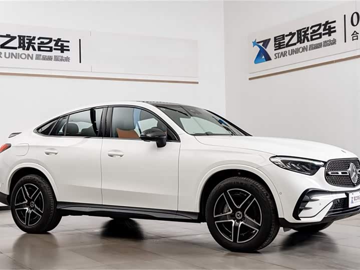 Фото 6 - Mercedes-Benz GLC-Class Coupe