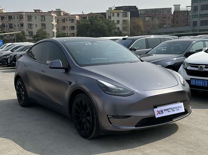 Фото 3 - Tesla Model Y