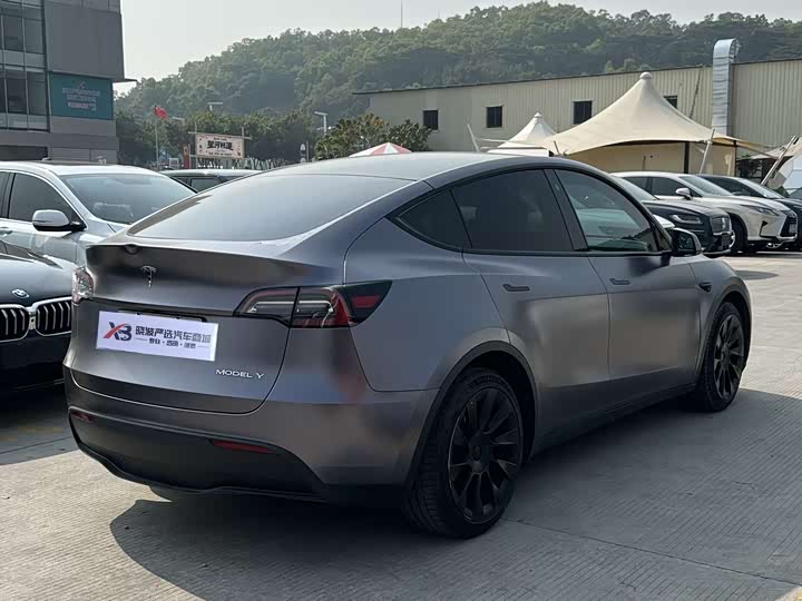 Фото 7 - Tesla Model Y