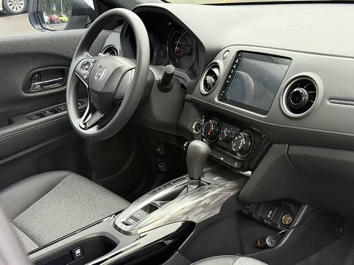 Фото 4 - Honda XR-V