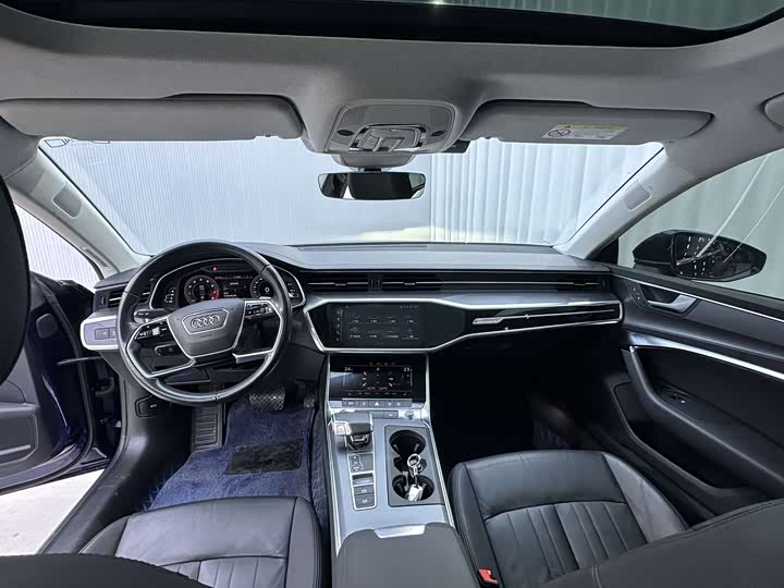 Фото 6 - Audi A7