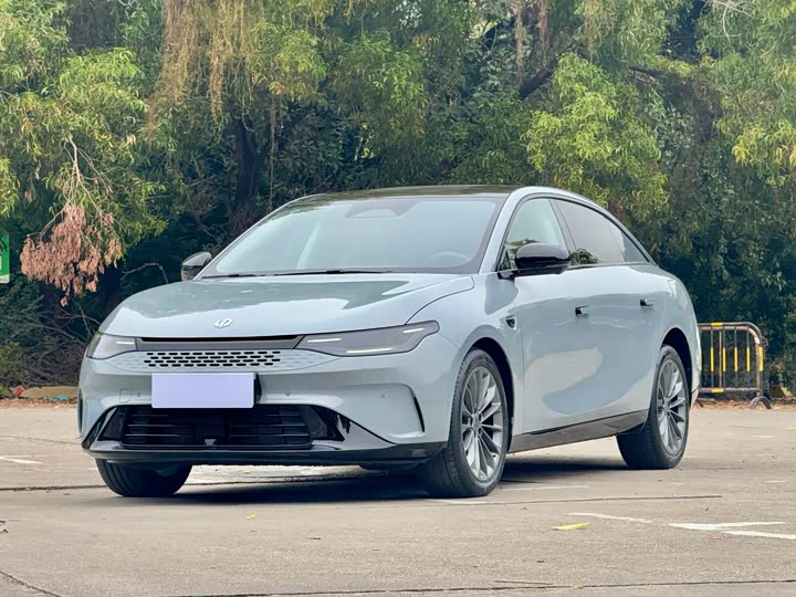 Фото 1 - Leapmotor C01