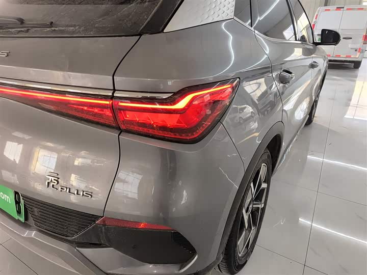 Фото 8 - BYD Yuan Plus