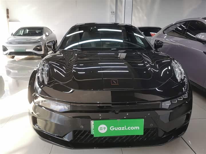 Фото 3 - Zeekr 001