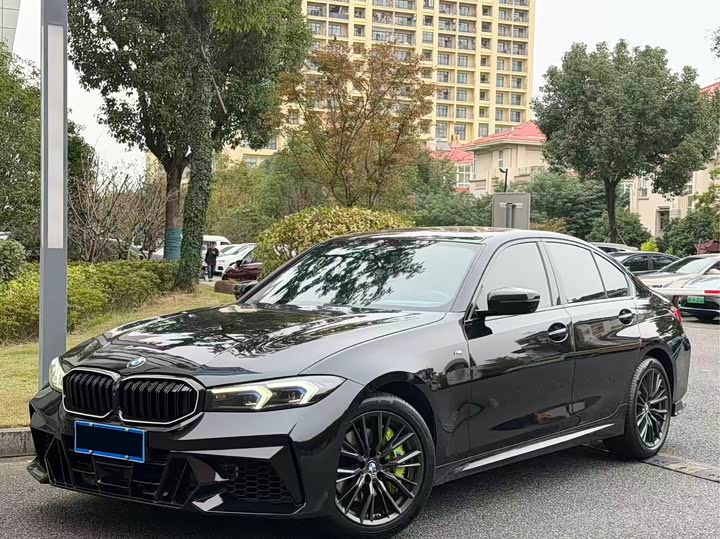 Фото 2 - BMW 3 Series