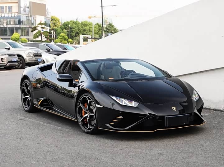 Фото 2 - Lamborghini Huracán