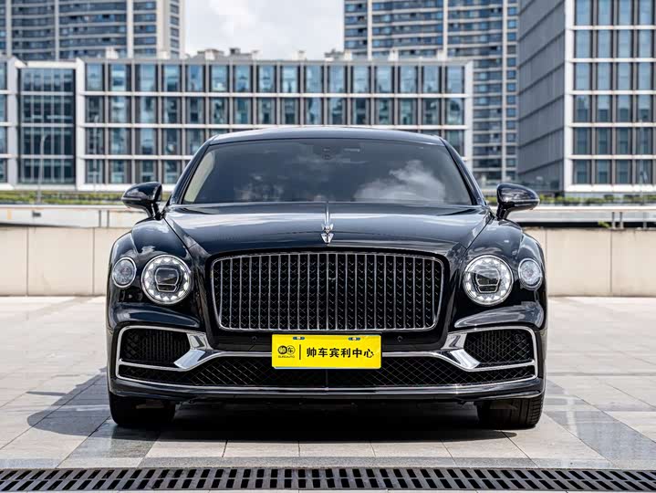 Фото 2 - Bentley Flying Spur