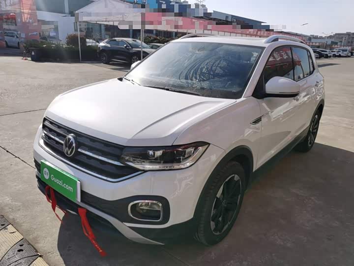 Фото 2 - Volkswagen Tacqua