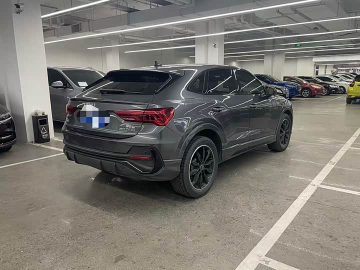 Фото 7 - Audi Q3 Sportback