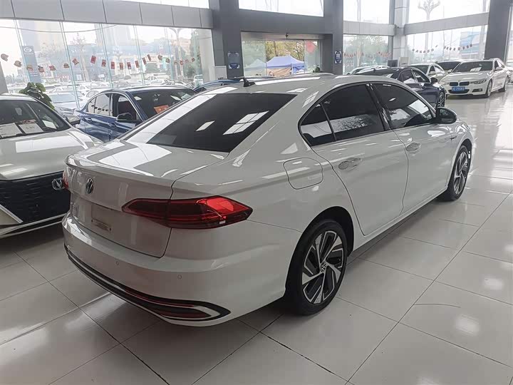 Фото 7 - Volkswagen Bora