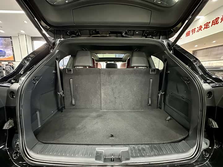 Фото 6 - Toyota Crown Kluger