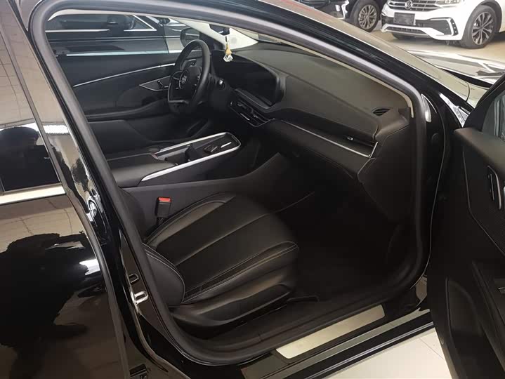 Фото 8 - Buick LaCrosse