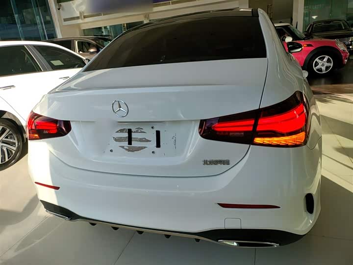 Фото 6 - Mercedes-Benz A-Class