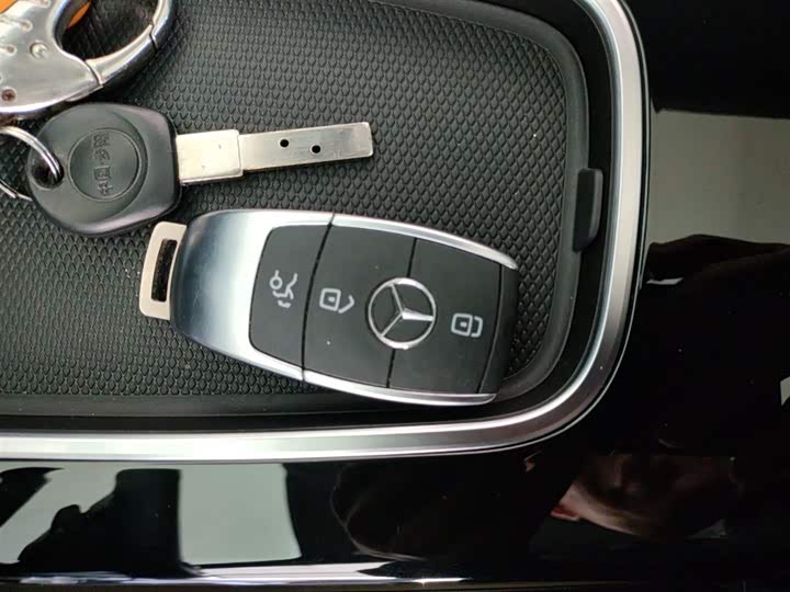 Фото 9 - Mercedes-Benz A-Class