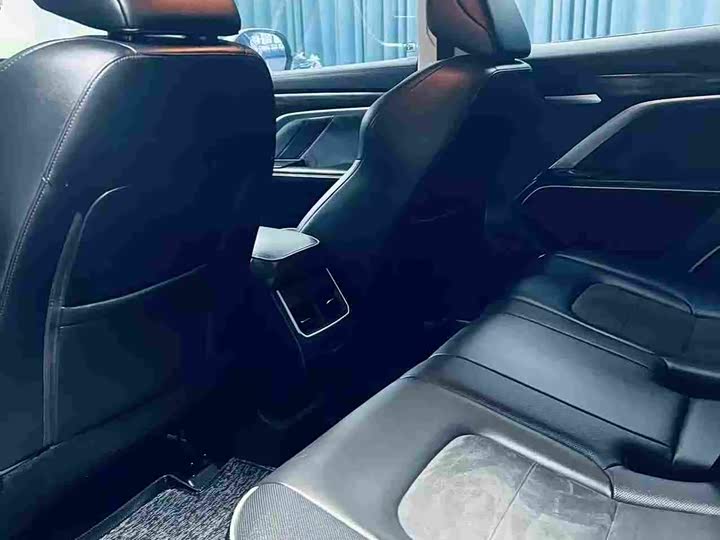 Фото 5 - Haval H6