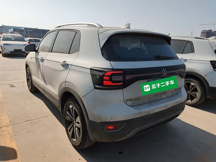 Фото 5 - Volkswagen Tacqua