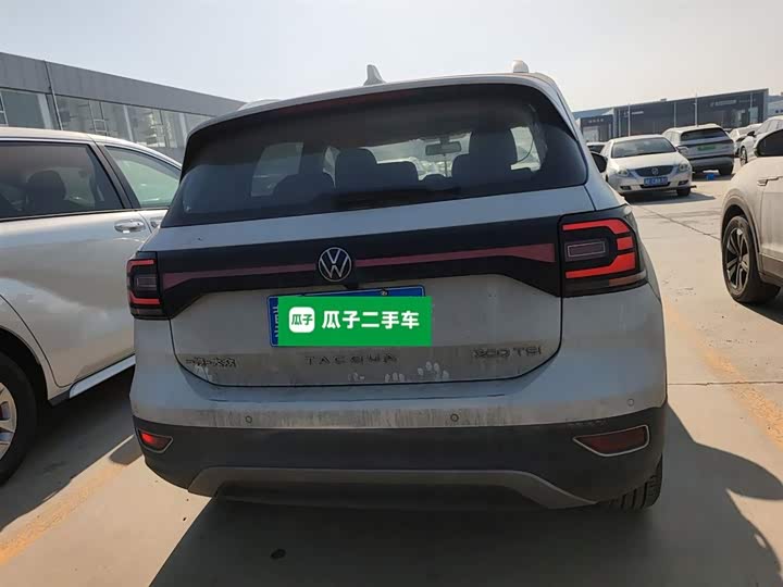 Фото 6 - Volkswagen Tacqua